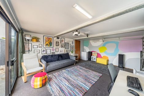 Photo of property in 6 Topeka Grove, Totara Park, Upper Hutt, 5018