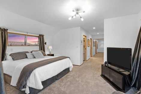 Photo of property in 299 Oceanbeach Road, Mount Maunganui, 3116