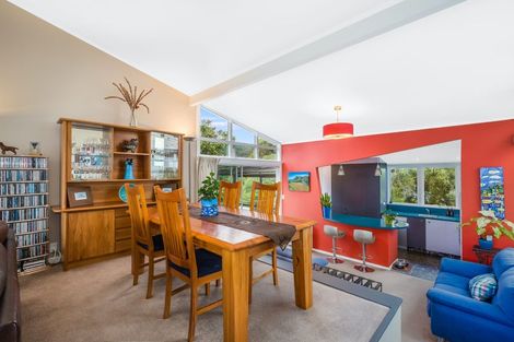 Photo of property in 51 Howard Road, Point Howard, Lower Hutt, 5013