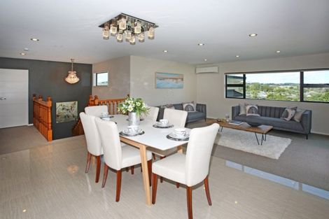 Photo of property in 15 Bob Craig Place, Pukekohe, 2120