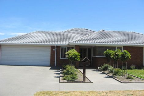 Photo of property in 26 Alpine View Lane, Parklands, Christchurch, 8083