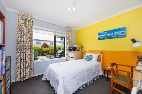 Photo of property in 4 Poplar Grove, Feilding, 4702