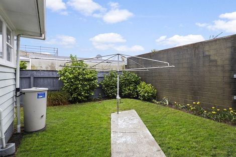 Photo of property in 18 Byron Street, Miramar, Wellington, 6022