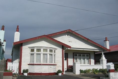 Photo of property in 214 Coutts Street, Rongotai, Wellington, 6022