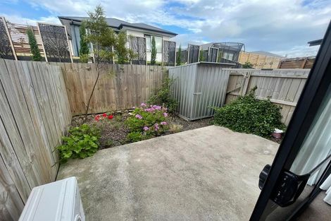 Photo of property in 11 Fermi Lane, Papakura, 2110