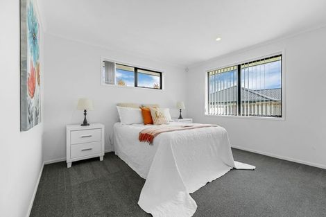 Photo of property in 11 Paul Way, Pokeno, 2402