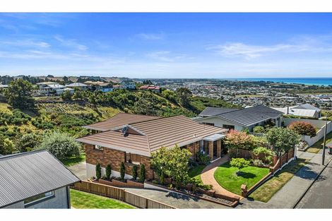 Photo of property in 10 Oakleigh Crescent, Oamaru North, Oamaru, 9400