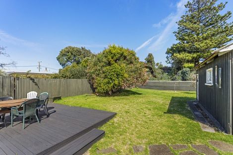 Photo of property in 167 Cornfoot Street, Castlecliff, Whanganui, 4501