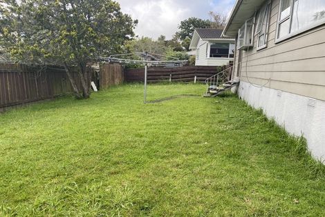 Photo of property in 2/30 Heathberry Close, Papatoetoe, Auckland, 2025