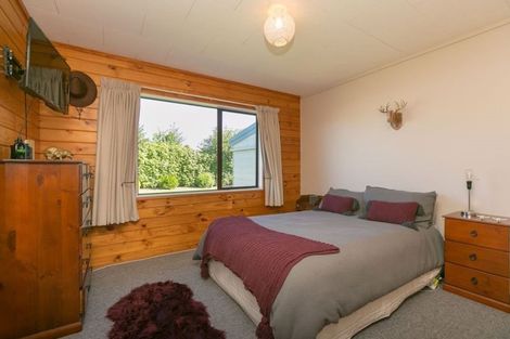 Photo of property in 318 Manutahi Road, Lepperton, New Plymouth, 4372