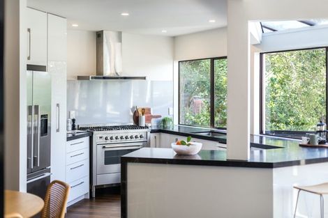 Photo of property in 50 Ferry Street, Seatoun, Wellington, 6022