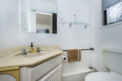 Photo of property in 12 Serrata Place, Browns Bay, Auckland, 0630