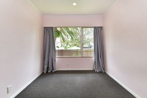 Photo of property in 27 Amorino Drive, Red Beach, 0932