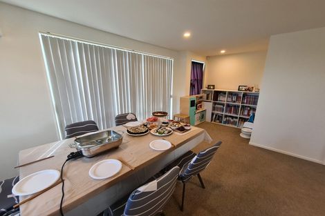 Photo of property in 2 Treestump Road, Takanini, 2112