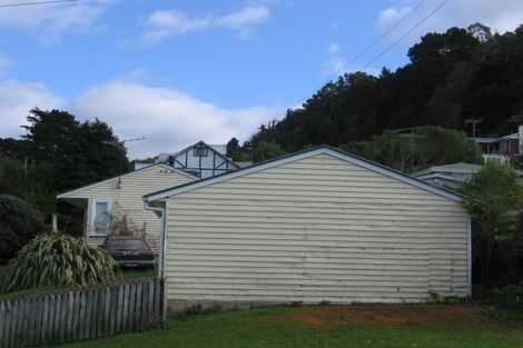 Photo of property in 18 Renall Street, Featherston, 5710