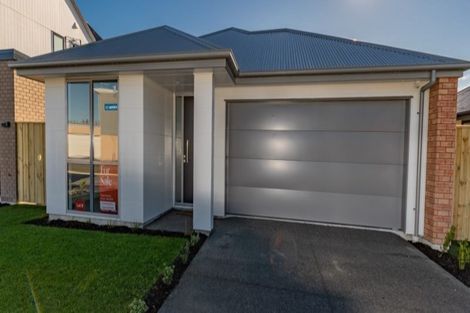 Photo of property in 2 Eric Melrose Lane, Halswell, Christchurch, 8025