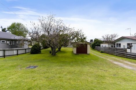Photo of property in 114 Otahu Road, Whangamata, 3620