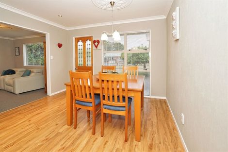 Photo of property in 36 Macmurdo Avenue, Glenview, Hamilton, 3206