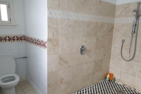 Photo of property in 5 Lindum Terrace, Roseneath, Wellington, 6011