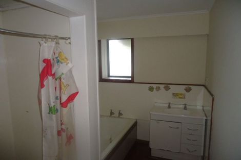 Photo of property in 9 Bent Street, Putaruru, 3411