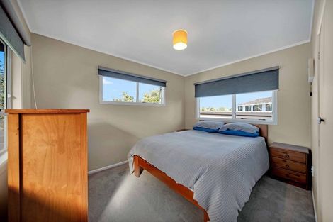 Photo of property in 10 Snowden Place, Opaheke, Papakura, 2113