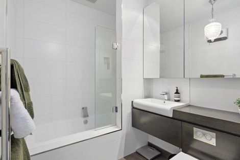 Photo of property in 43 Jacksons Road, Lyttelton, 8082