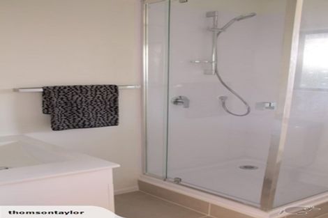 Photo of property in 3/57 Lake Road, Devonport, Auckland, 0624