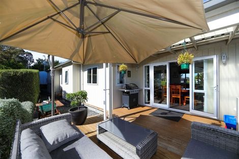 Photo of property in 5 Te Mata Peak Road, Havelock North, 4130