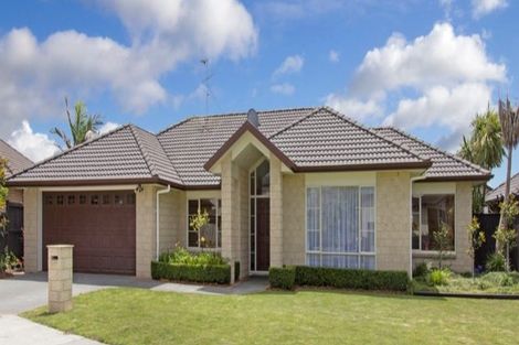 Photo of property in 7 Elwyn Close, Flat Bush, Auckland, 2016