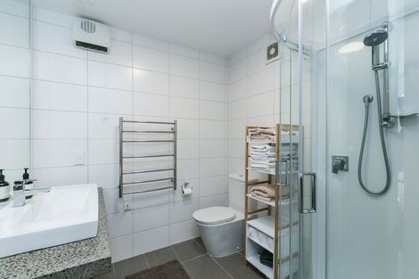 Photo of property in 8 Norna Crescent, Kelburn, Wellington, 6012