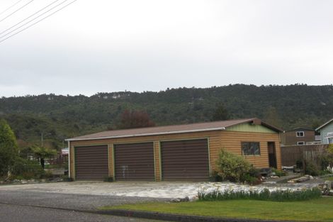 Photo of property in 10 Savage Street, Runanga, 7803