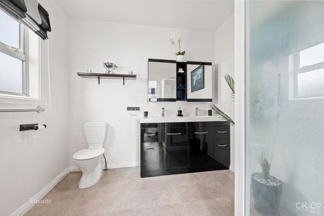 Photo of property in 29 Queen Street, Petone, Lower Hutt, 5012