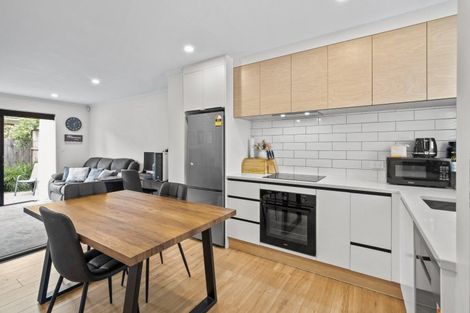 Photo of property in 7/5 King Street, Papakura, 2110