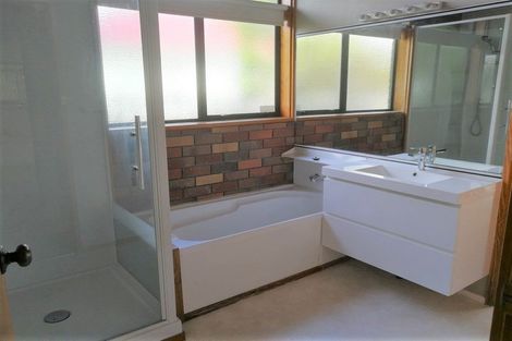 Photo of property in 1/4 Lomond Street, Takapuna, Auckland, 0622