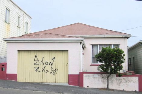 Photo of property in 230 Rintoul Street, Berhampore, Wellington, 6023