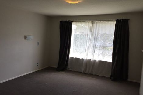 Photo of property in 2/23b Juniper Place, Burnside, Christchurch, 8053
