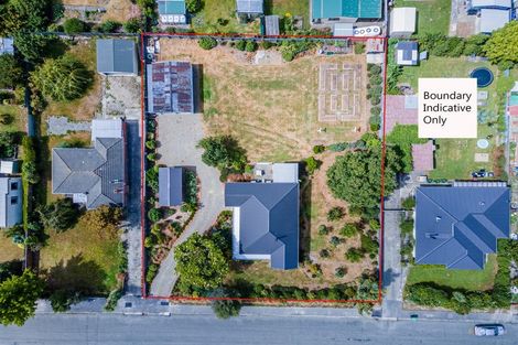 Photo of property in 43 Rhodes Street, Waimate, 7924