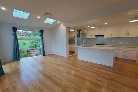 Photo of property in 25a Addison Drive, Glendene, Auckland, 0602