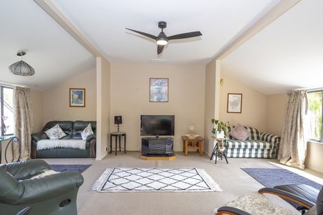 Photo of property in 77b Devon Street, Arrowtown, 9302