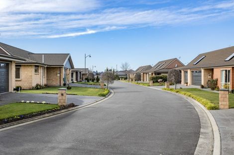 Photo of property in 3 Reeves Road, Rangiora, 7400