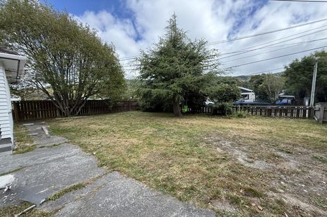 Photo of property in 19 Wood Street, Wainuiomata, Lower Hutt, 5014