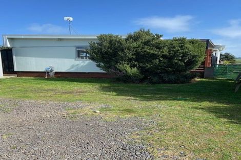 Photo of property in 84 Kaihau Road, Karioitahi, Waiuku, 2683