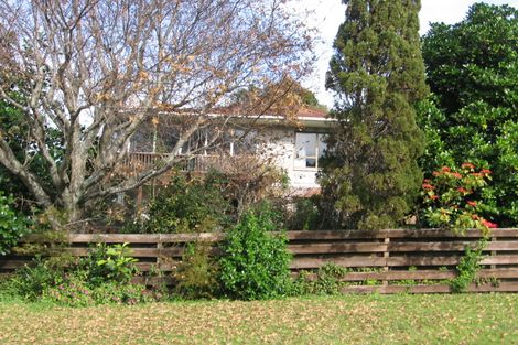 Photo of property in 8 Ferndale Avenue, Leigh, 0985