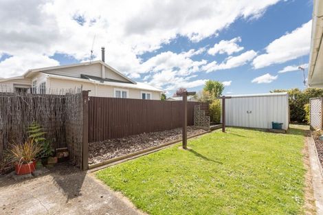 Photo of property in 28 Miller Street, Dannevirke, 4930