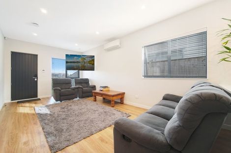 Photo of property in 20 Opoka Street, Takanini, 2110