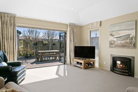 Photo of property in 5 Harling Close, Nukuhau, Taupo, 3330