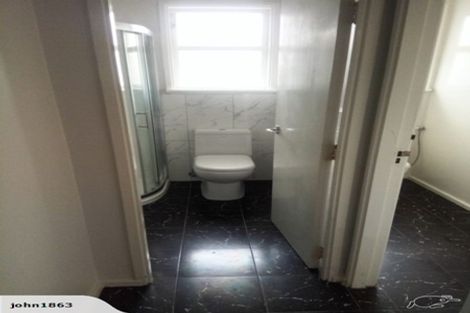 Photo of property in 42 Great South Road, Papatoetoe, Auckland, 2025