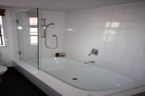 Photo of property in Dominion Apartments, 11/80 Victoria Street, Wellington Central, Wellington, 6011