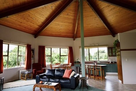 Photo of property in 23 Winifred Street, Okitu, Gisborne, 4010