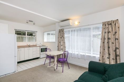 Photo of property in Parkland Flats, 7/51 Adams Terrace, Kelburn, Wellington, 6021